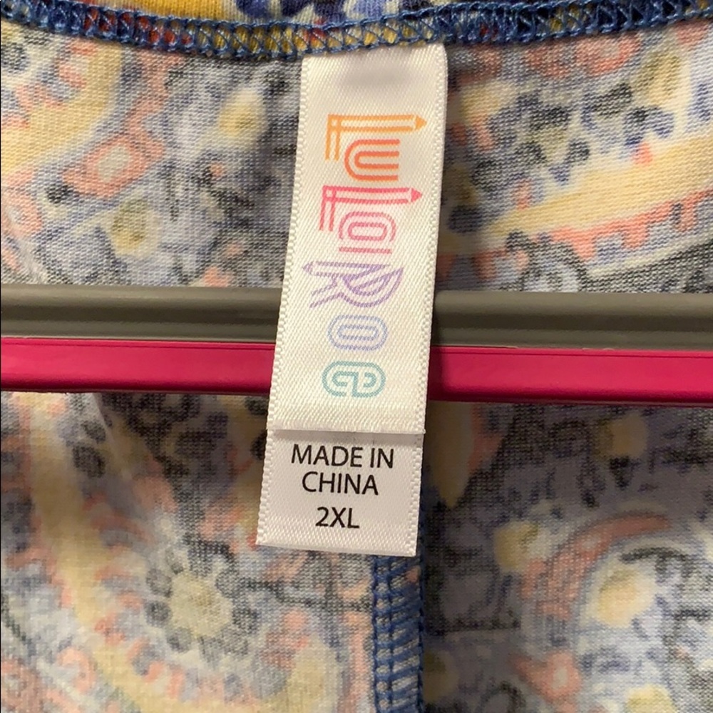 LulaRoe 2xl tee